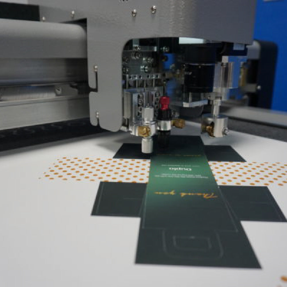 Duplo DPC-400 Digital Die Cutter