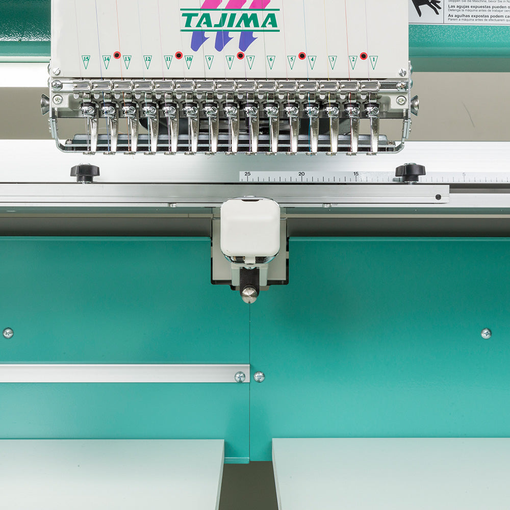Tajima TFMX-IIC Type 2 (Machine à broder multi-têtes)